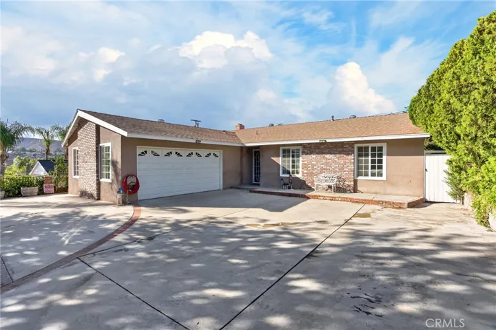 13637 Marchant, Sylmar, California 91342