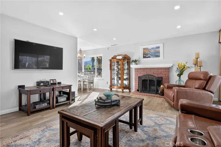13637 Marchant, Sylmar, California 91342