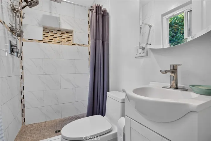 13637 Marchant, Sylmar, California 91342