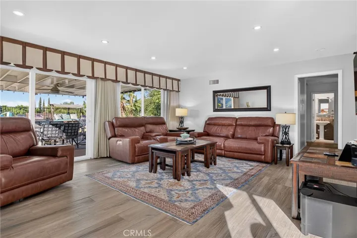13637 Marchant, Sylmar, California 91342