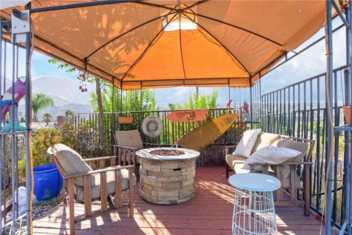 13637 Marchant, Sylmar, California 91342