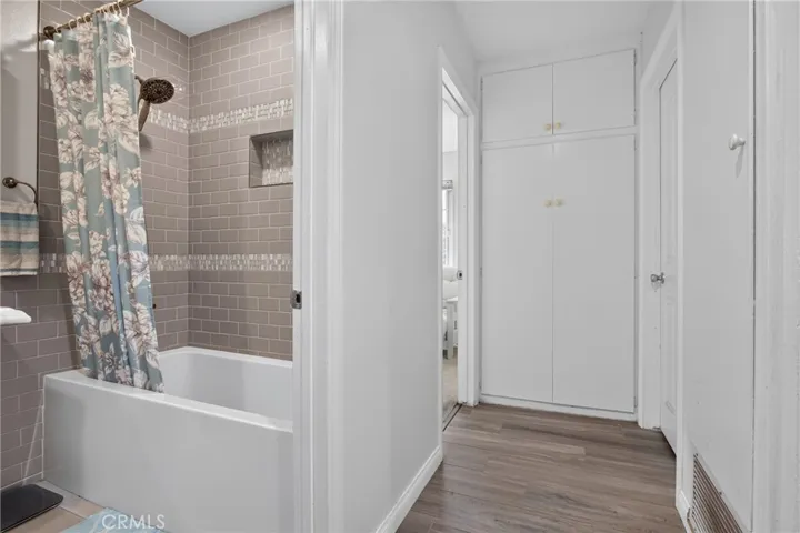 13637 Marchant, Sylmar, California 91342