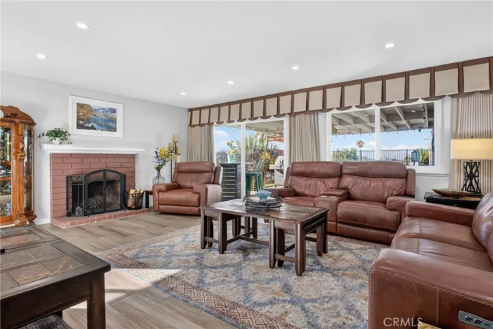 13637 Marchant, Sylmar, California 91342