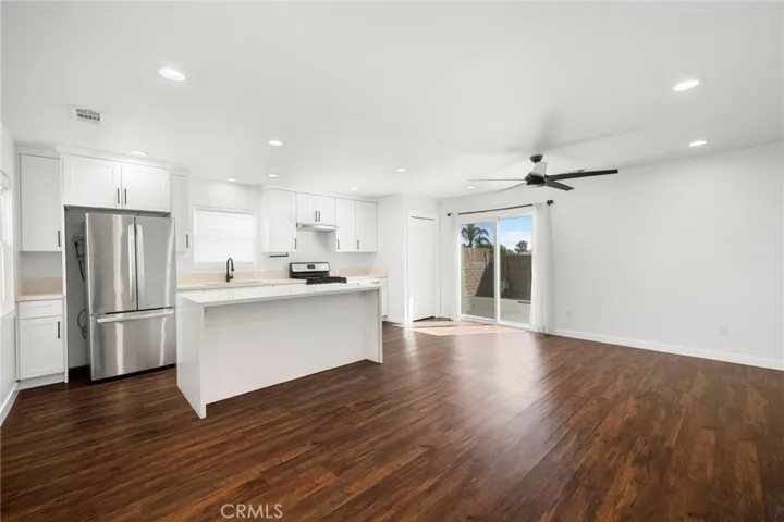 1928 8th, San Fernando, California 91340