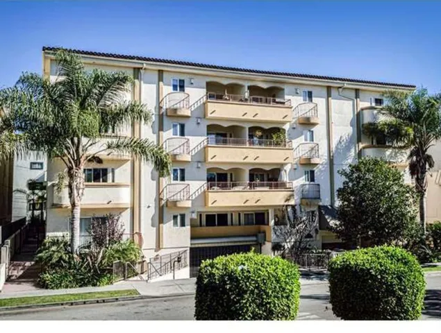 1828 Glendon Avenue, Los Angeles, California 90025