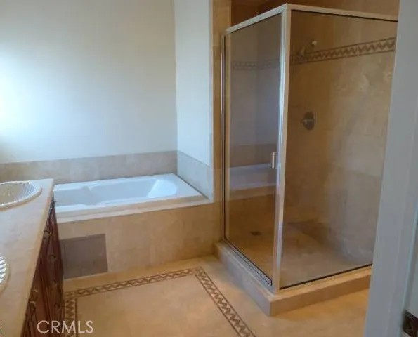1828 Glendon Avenue, Los Angeles, California 90025