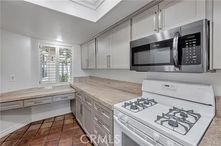 603 San Nicolas Court, Laguna Beach, California 92651