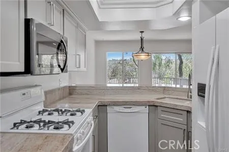 603 San Nicolas Court, Laguna Beach, California 92651