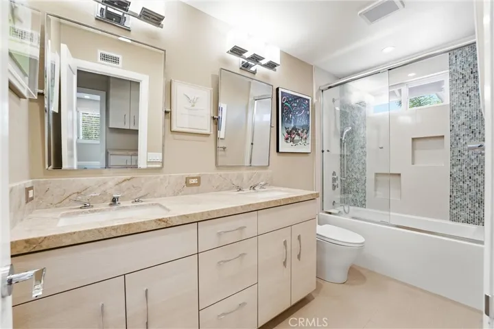Upstairs Bathroom