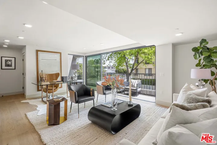 12304 Moorpark Street 101, Los Angeles, California 91604