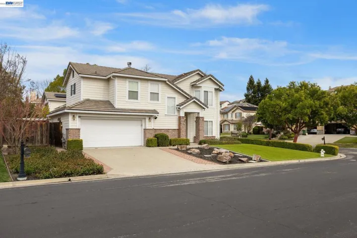 143 Shelterwood Ln, Danville, California 94506
