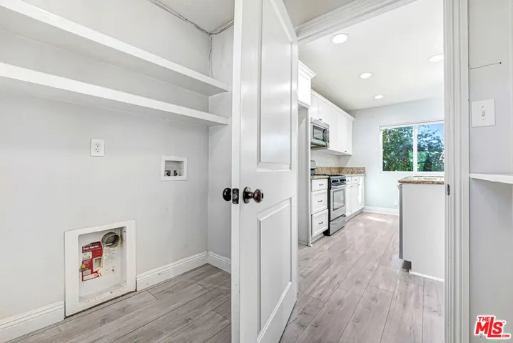 6659 Zelzah Avenue, Los Angeles, California 91335