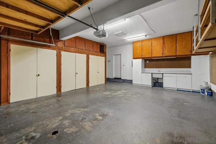 12627 Springbrook Dr. E, San Diego, California 92128