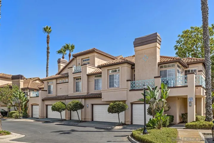 12627 Springbrook Dr. E, San Diego, California 92128