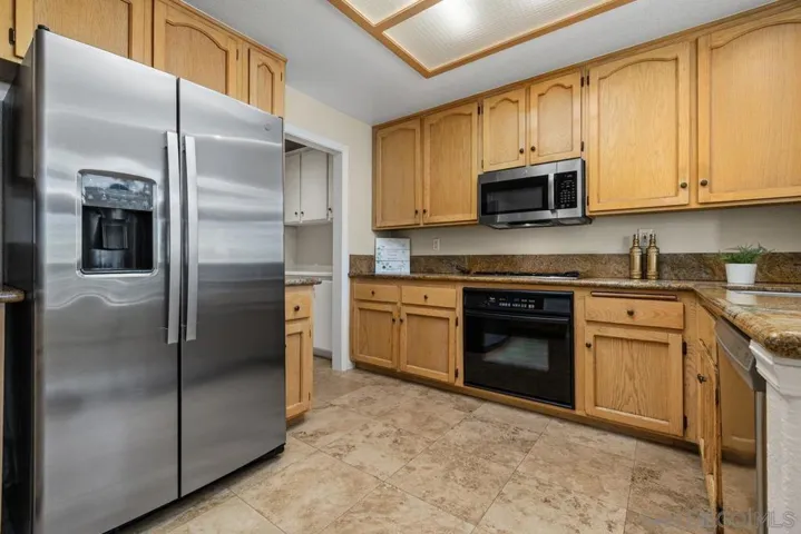 12627 Springbrook Dr. E, San Diego, California 92128