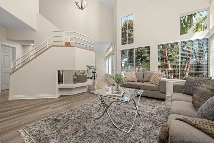 12627 Springbrook Dr. E, San Diego, California 92128