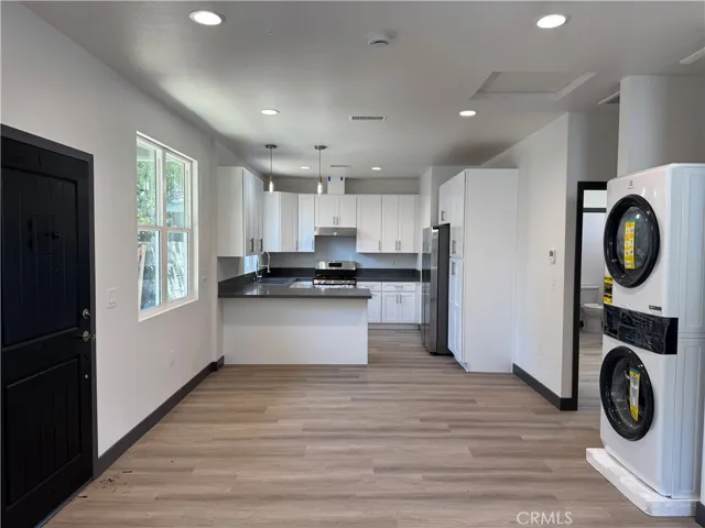 1417 W 3rd Street, Santa Ana, California 92703