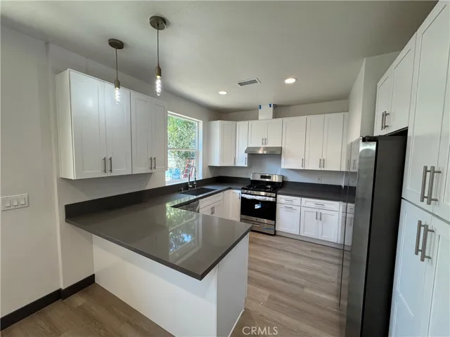 1417 W 3rd Street, Santa Ana, California 92703
