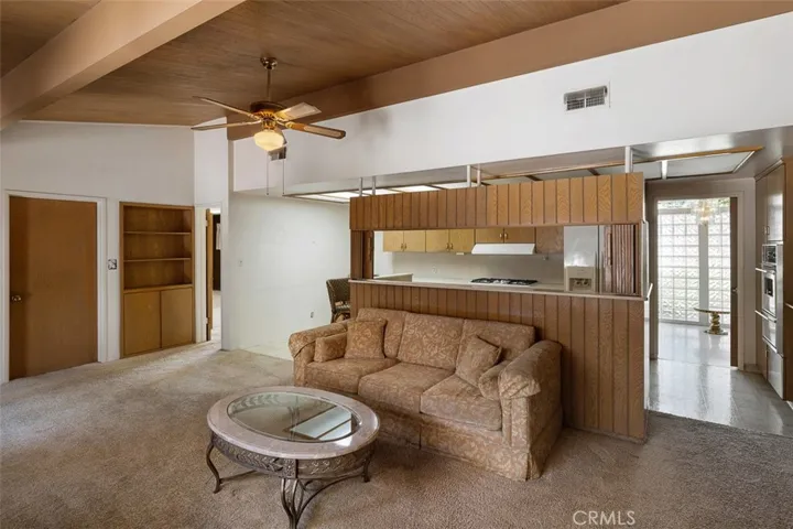 1036 W Donington Street, Glendora, California 91741