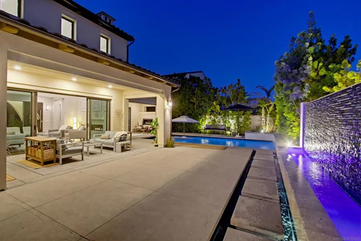 6431 Meadowbrush, San Diego, California 92130