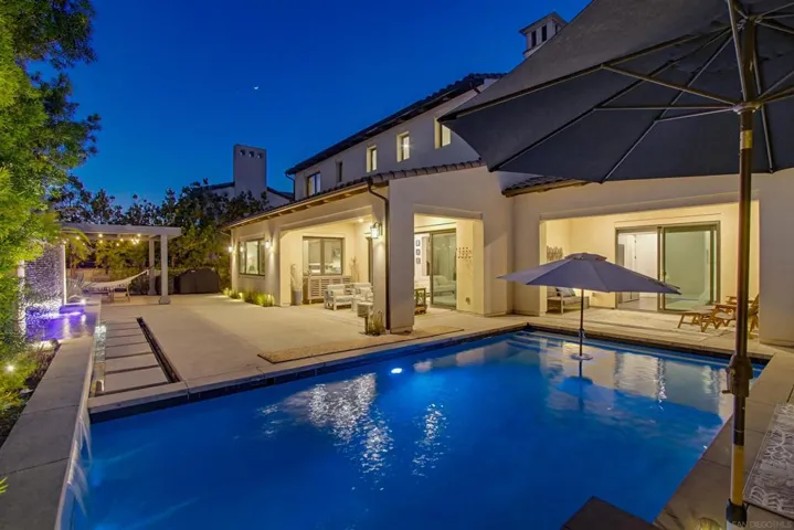 6431 Meadowbrush, San Diego, California 92130
