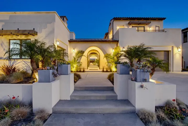 6431 Meadowbrush, San Diego, California 92130