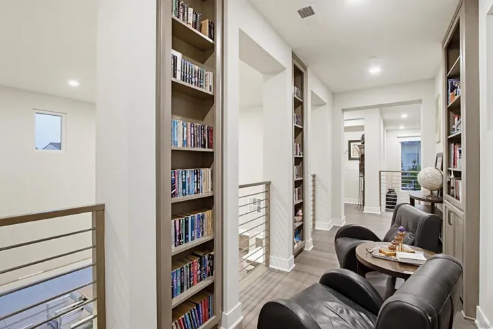 6431 Meadowbrush, San Diego, California 92130