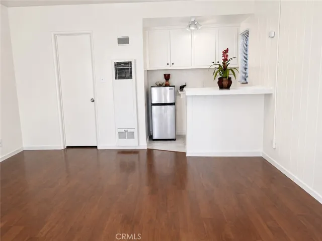 1935 Corning, Los Angeles, California 90034