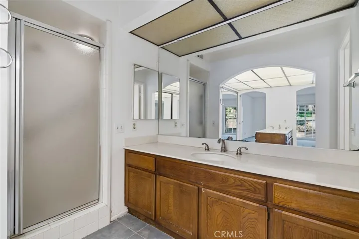 Primary Bathrooom
