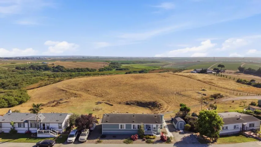 800 Dolan Road 19, Freedom, California 95019