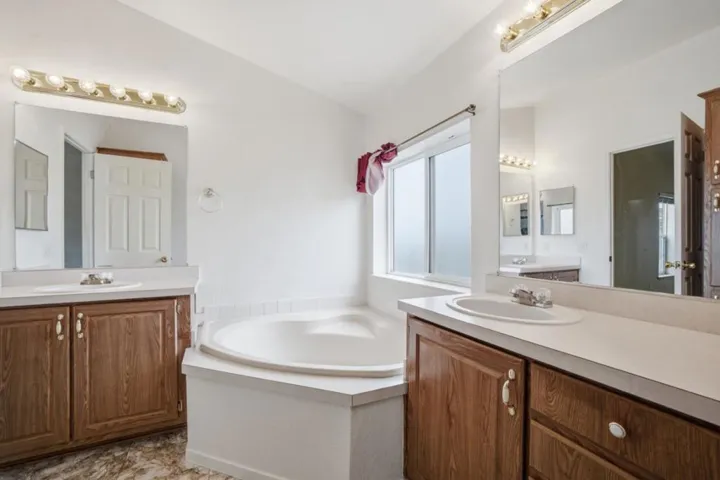 800 Dolan Road 19, Freedom, California 95019