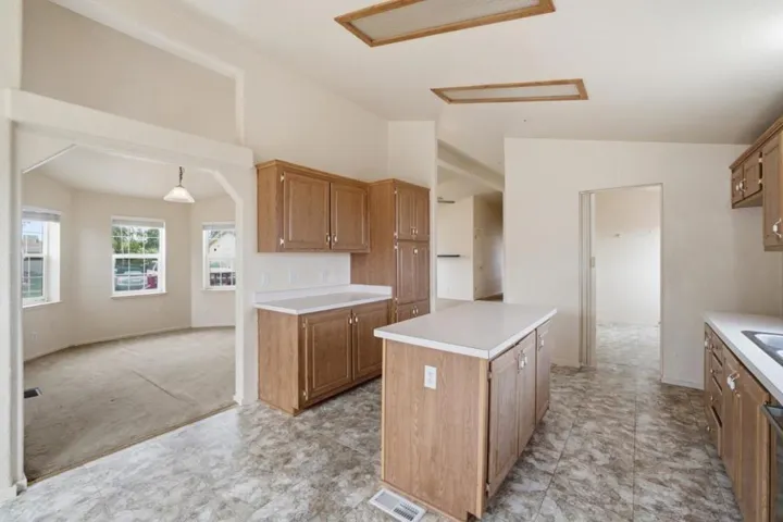 800 Dolan Road 19, Freedom, California 95019