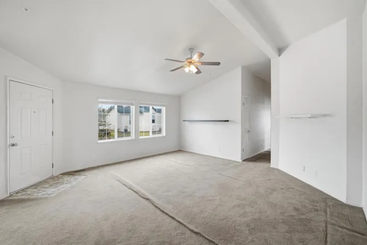 800 Dolan Road 19, Freedom, California 95019