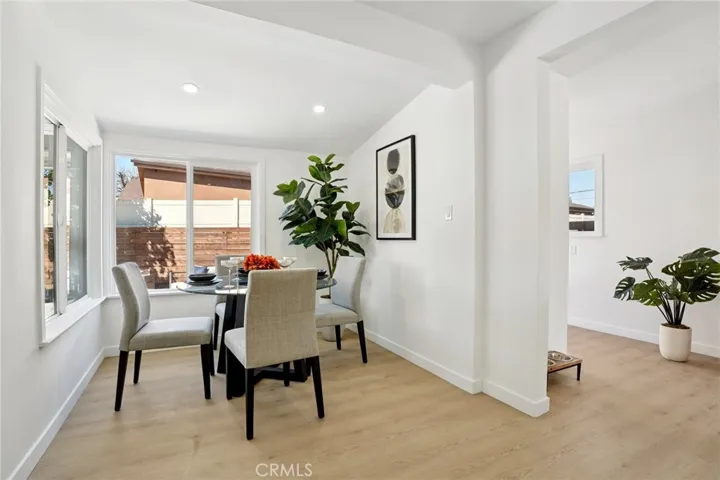 13907 13909 Wyandotte Street, Van Nuys, California 91405
