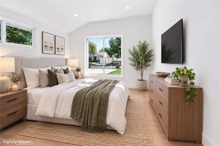 13907 13909 Wyandotte Street, Van Nuys, California 91405