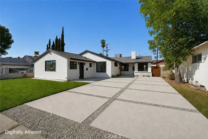 13907 13909 Wyandotte Street, Van Nuys, California 91405