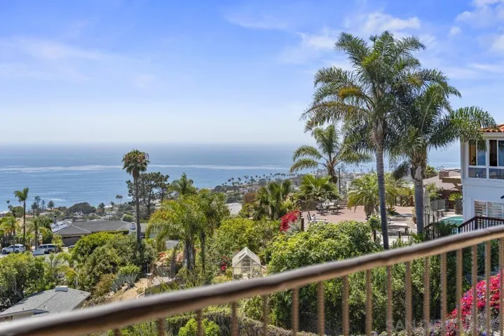 5832 La Jolla Corona Dr, La Jolla, California 92037