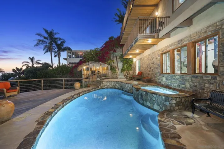 5832 La Jolla Corona Dr, La Jolla, California 92037