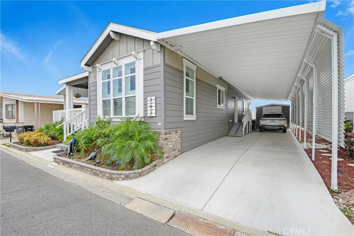 Carport