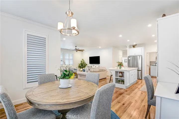 Dining Area off kitchen