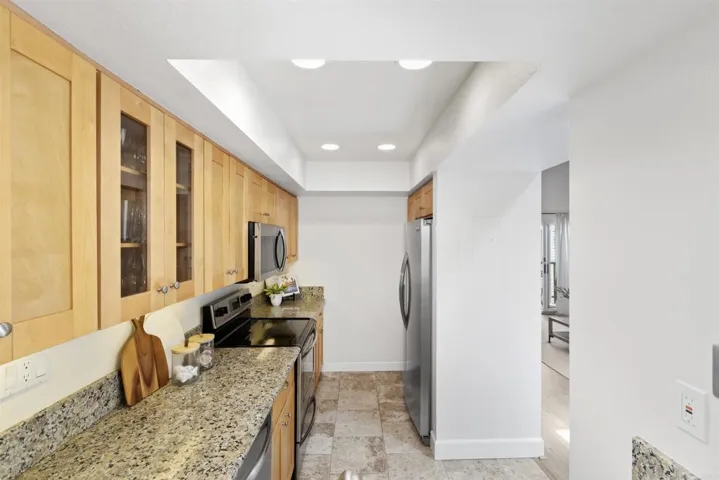 940 Sealane Drive 9, Encinitas, California 92024