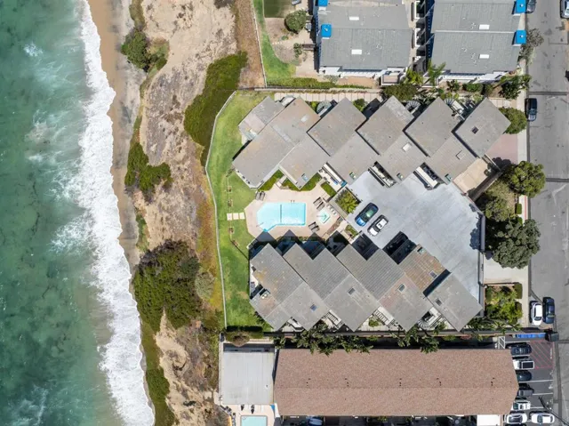 940 Sealane Drive 9, Encinitas, California 92024