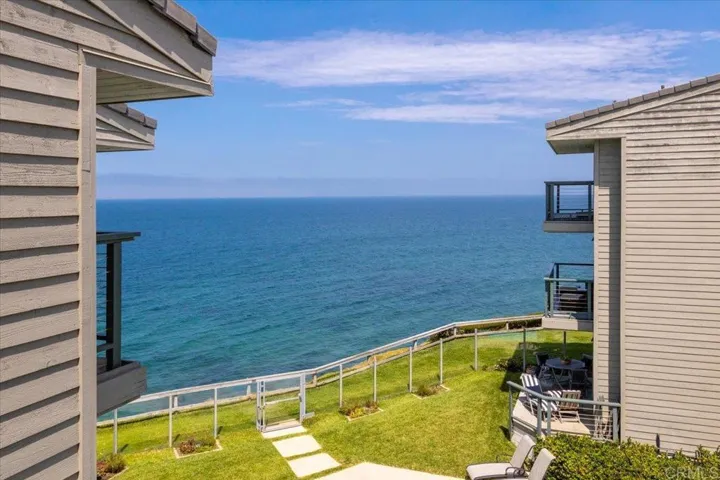 940 Sealane Drive 9, Encinitas, California 92024