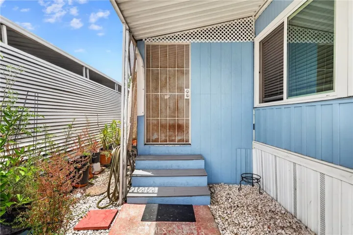 5450 N Paramount 16, Long Beach, California 90805