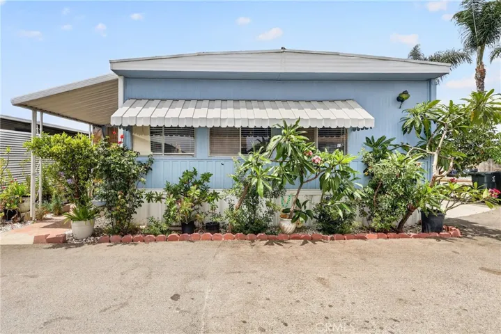 5450 N Paramount 16, Long Beach, California 90805