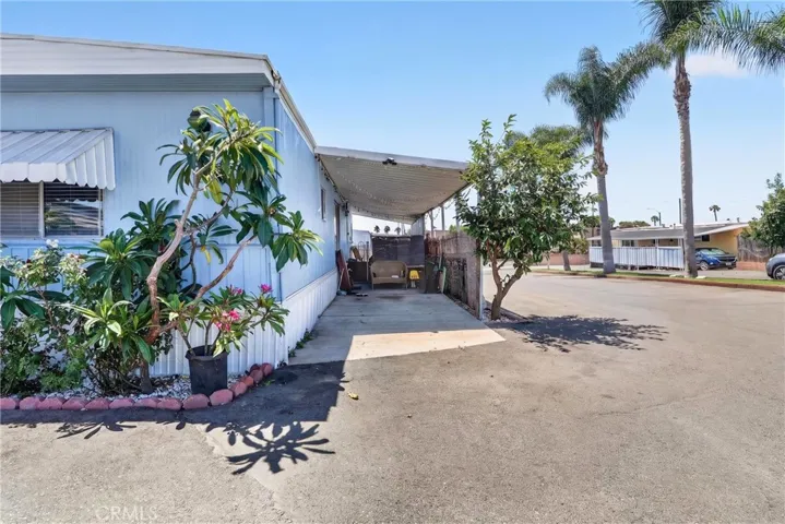 5450 N Paramount 16, Long Beach, California 90805