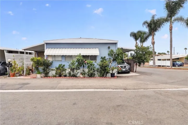 5450 N Paramount 16, Long Beach, California 90805