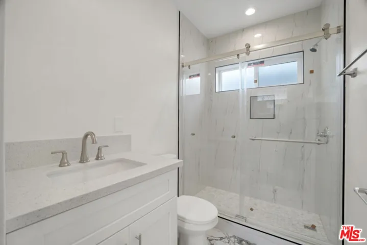 529 W 90th Street, Los Angeles, California 90044