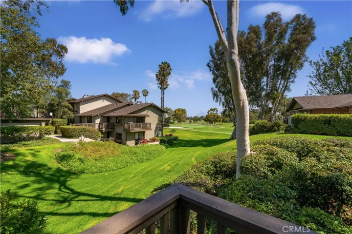 3 Lago Norte 2, Irvine, California 92612