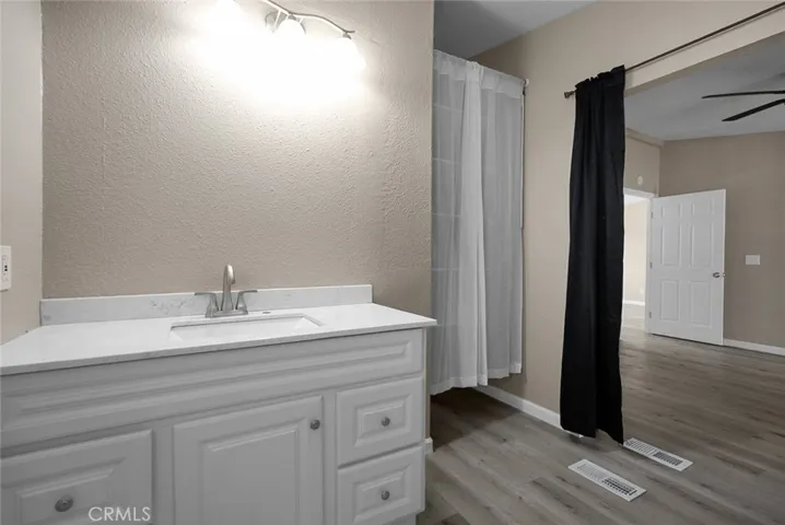 3430 E Redwood, Ceres, California 95307